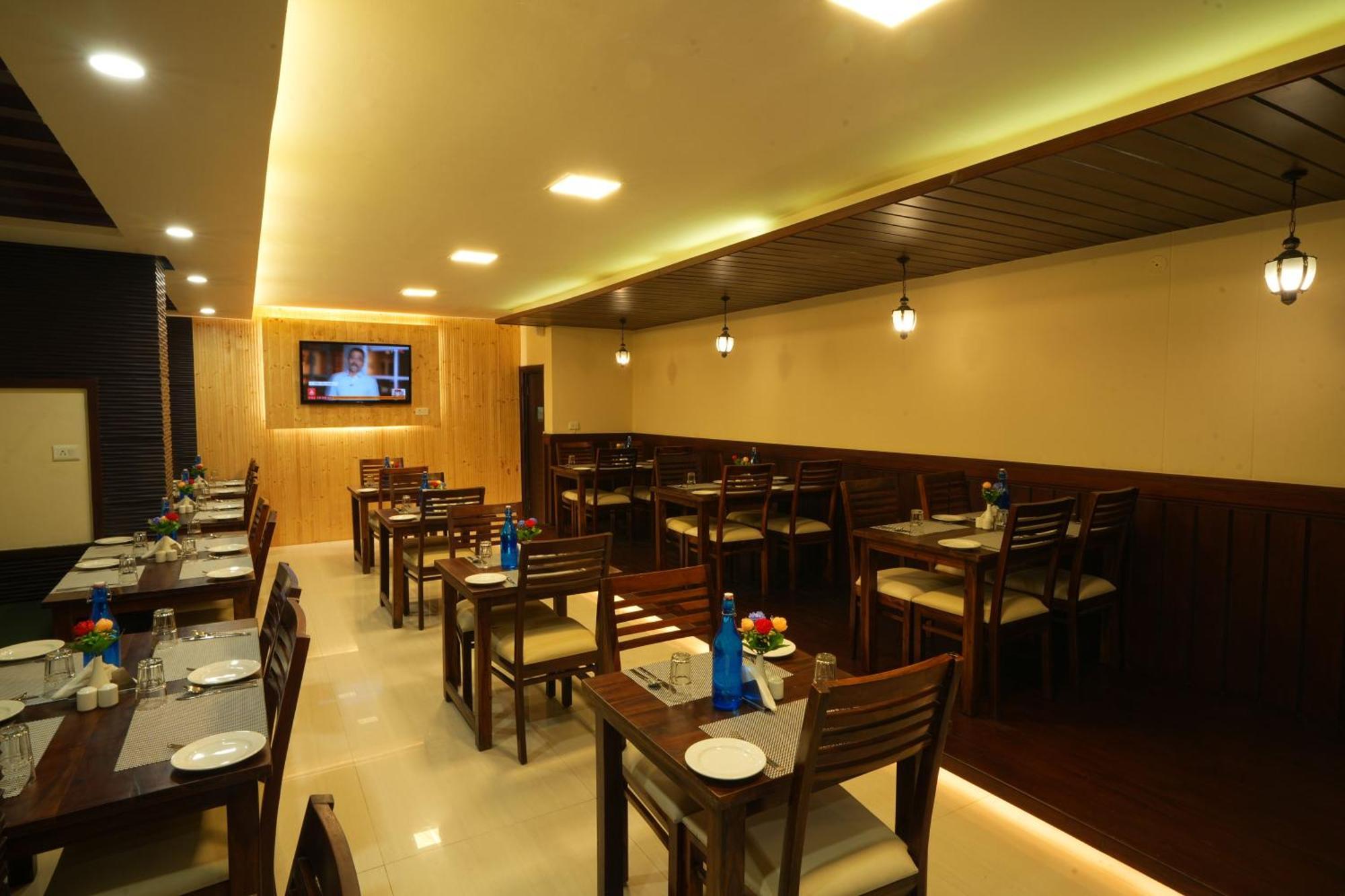 Zip By Spree Hotels Bella Heights Mcleodganj Дхарамсала Екстериор снимка