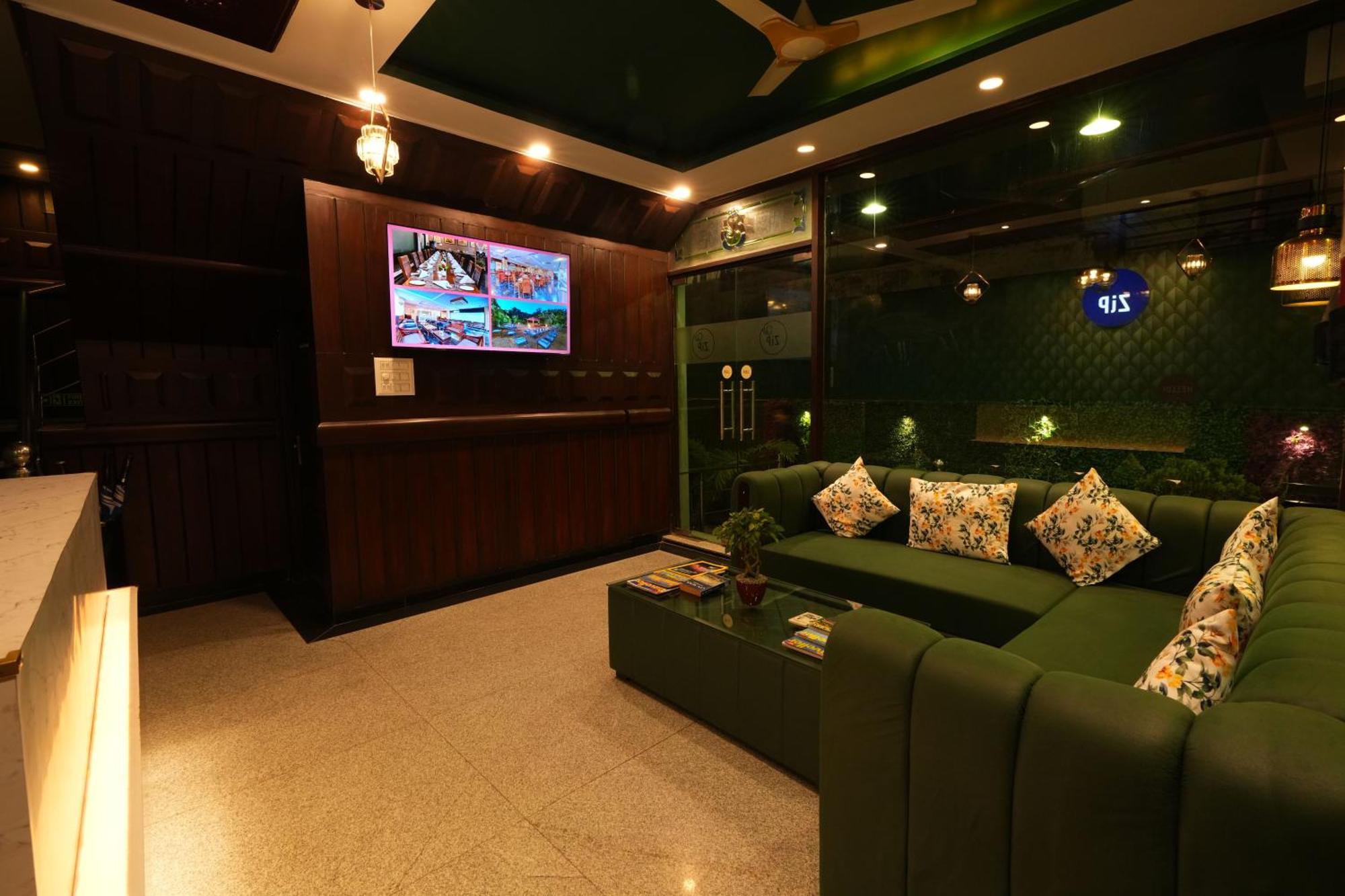 Zip By Spree Hotels Bella Heights Mcleodganj Дхарамсала Екстериор снимка