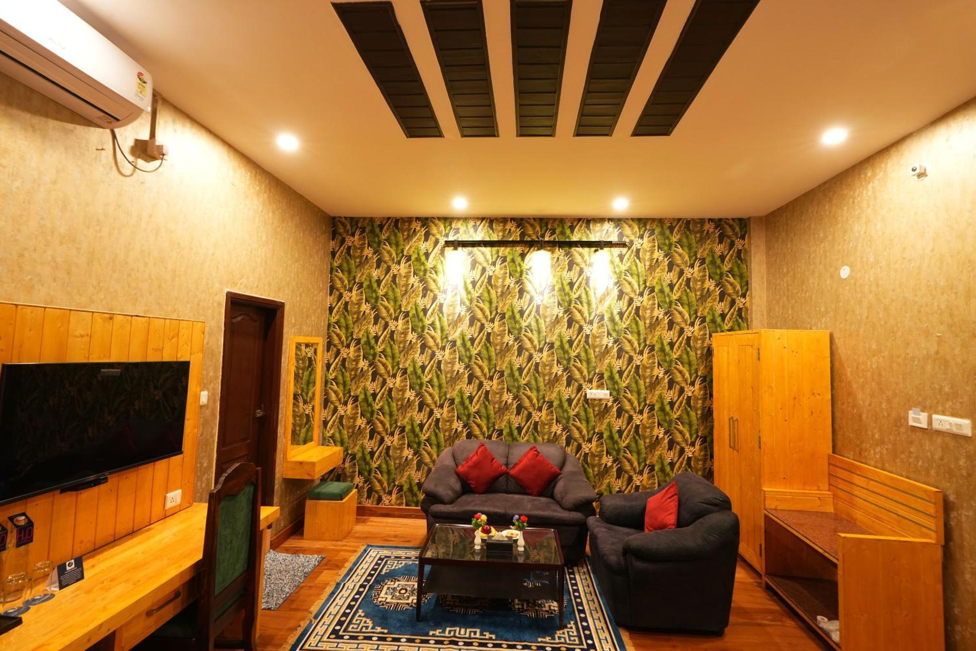 Zip By Spree Hotels Bella Heights Mcleodganj Дхарамсала Екстериор снимка