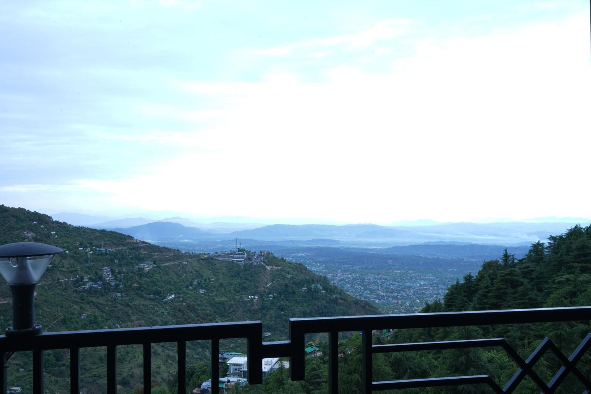 Zip By Spree Hotels Bella Heights Mcleodganj Дхарамсала Екстериор снимка