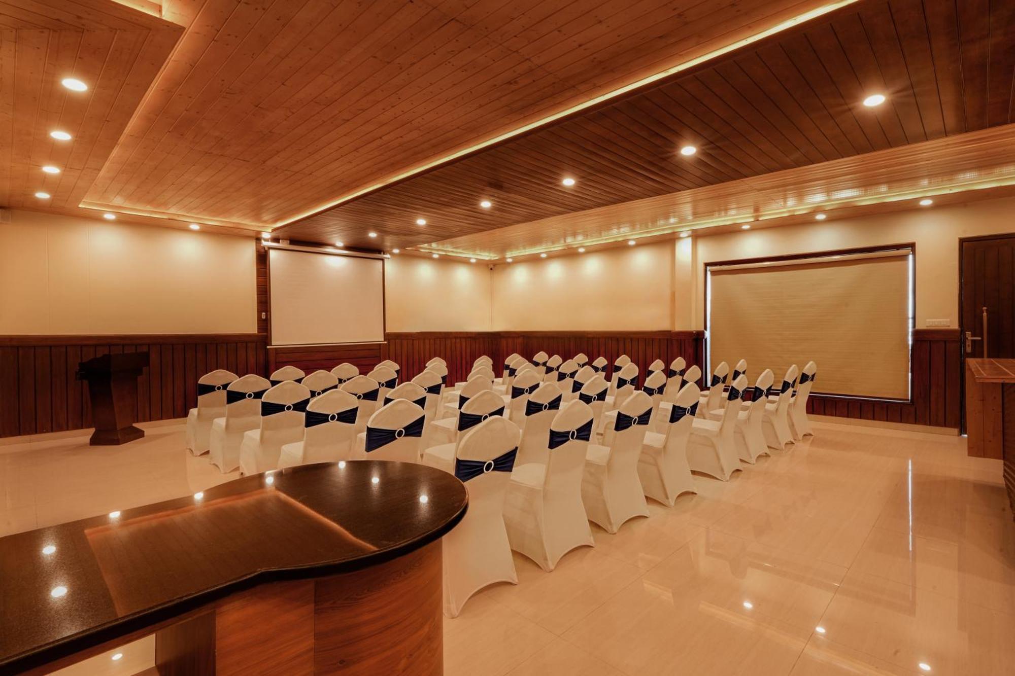 Zip By Spree Hotels Bella Heights Mcleodganj Дхарамсала Екстериор снимка
