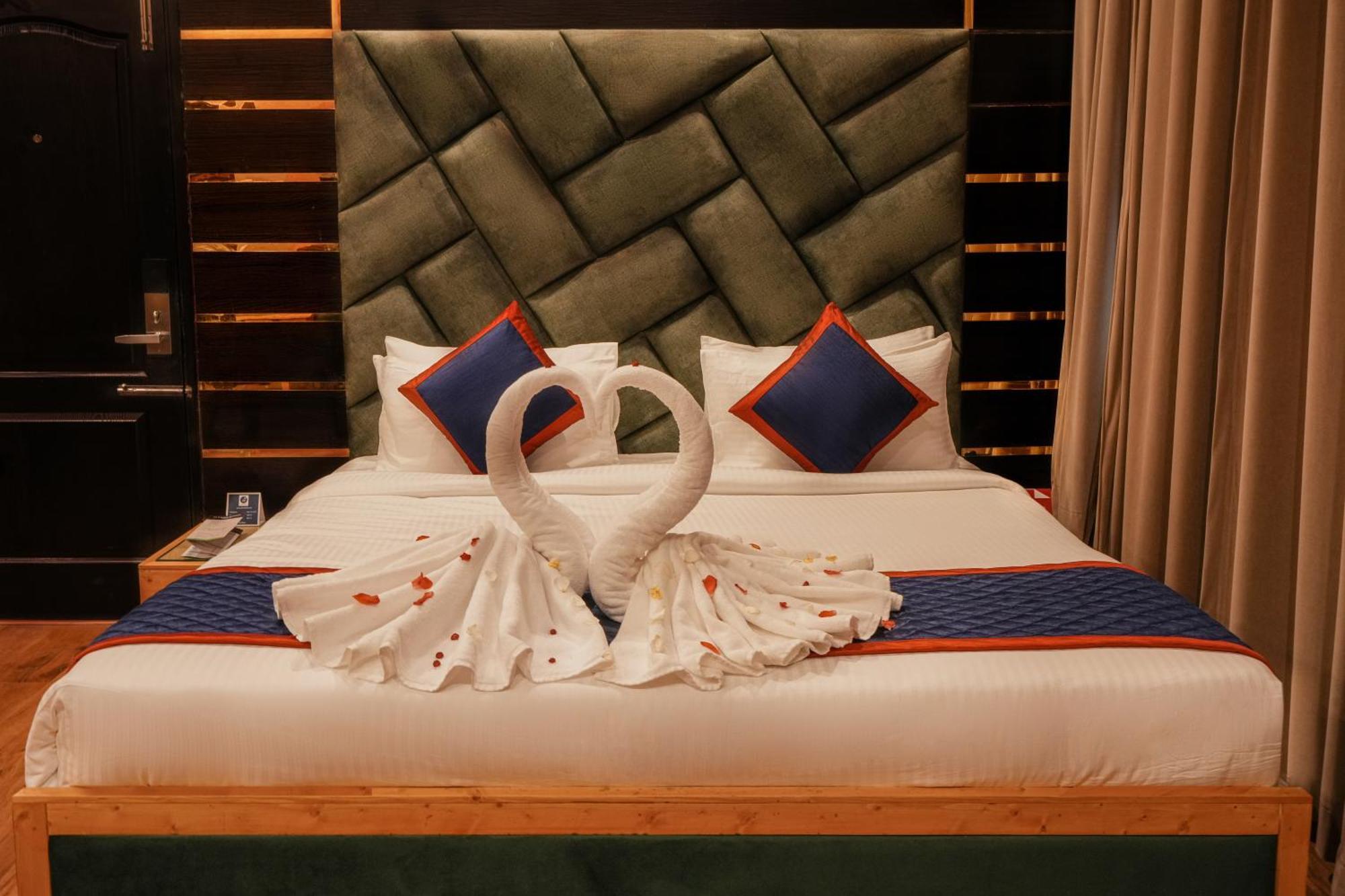 Zip By Spree Hotels Bella Heights Mcleodganj Дхарамсала Екстериор снимка