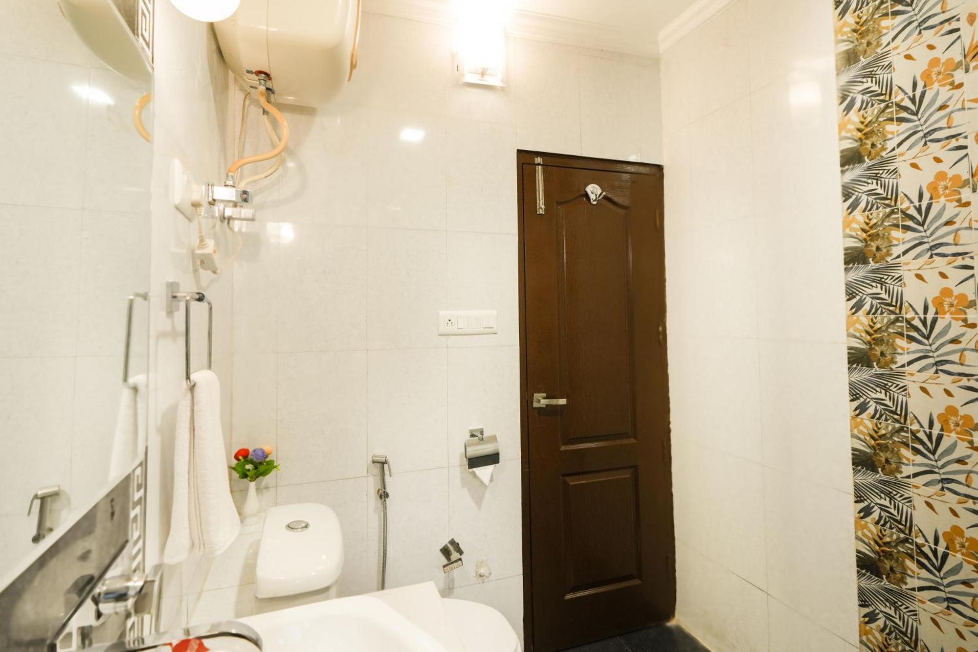 Zip By Spree Hotels Bella Heights Mcleodganj Дхарамсала Екстериор снимка